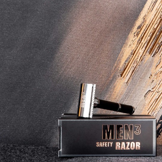 men3-safety-razor-packaging-sideways-540x540